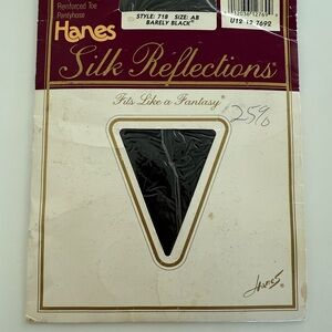 Vintage Hanes Silk Reflections Pantyhose‎ Barely Black AB Size 718 NIP 1989